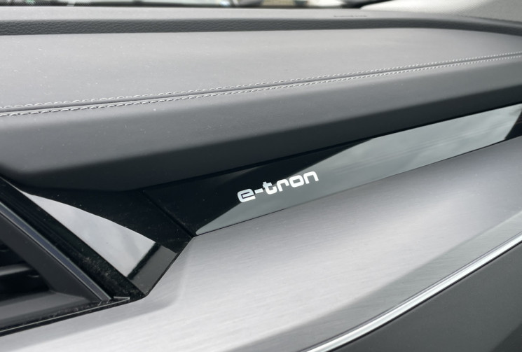 Audi e-tron 50 Quattro 313 ch Avus  71 KWH