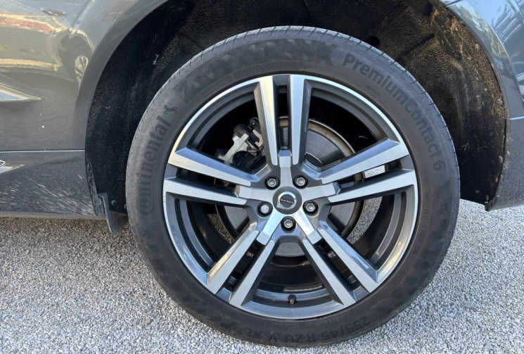 Volvo XC60 II T8 HYBRID AWD 303 + 87 Ch Geartronic 8 Inscription Luxe * ENTRETIEN VOLVO * 