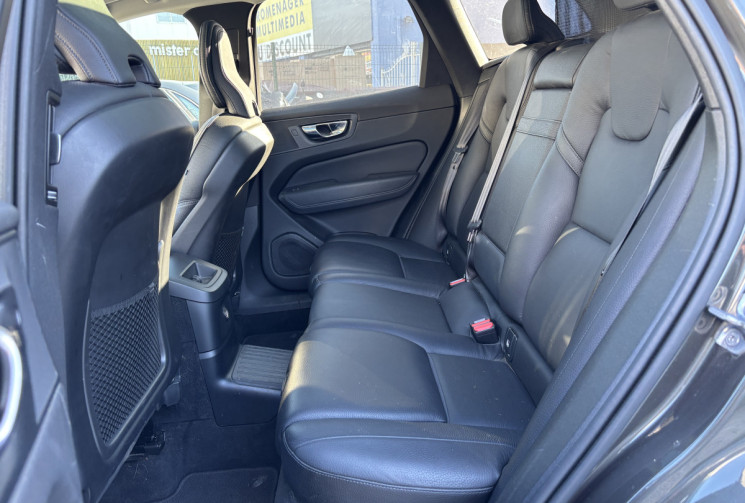 Volvo XC60 II T8 HYBRID AWD 303 + 87 Ch Geartronic 8 Inscription Luxe * ENTRETIEN VOLVO * 