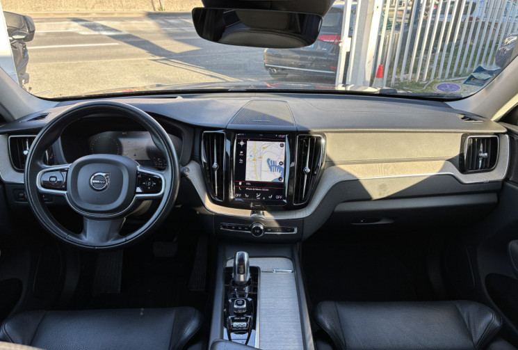 Volvo XC60 II T8 HYBRID AWD 303 + 87 Ch Geartronic 8 Inscription Luxe * ENTRETIEN VOLVO * 