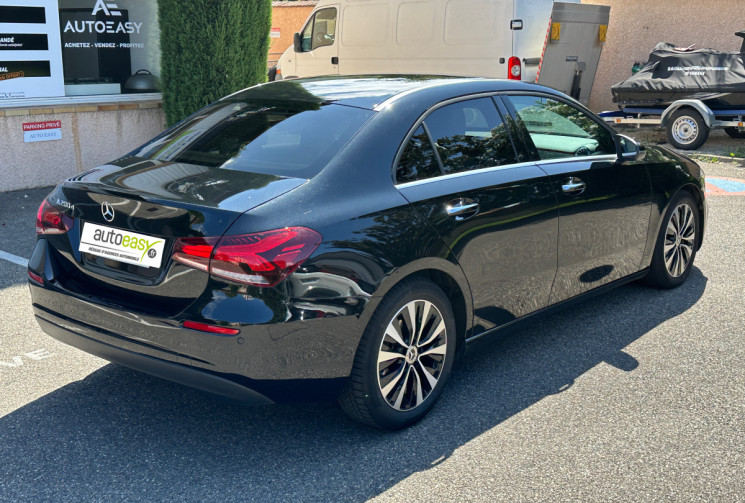 Mercedes CLASSE A BERLINE 200d / 150 Ch / Style Line / 8G-DCT / Entretien Mercedes