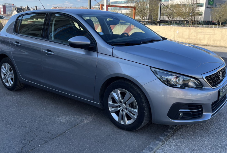Peugeot 308 (T9) Phase II 1.5 Blue HDi S&S 102 cv