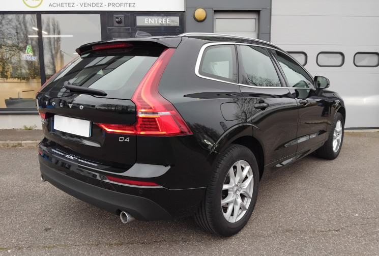 Volvo XC60 D4 190 ch Business Executive Gtro - Compteur virtuel - Suivi entretien complet  -