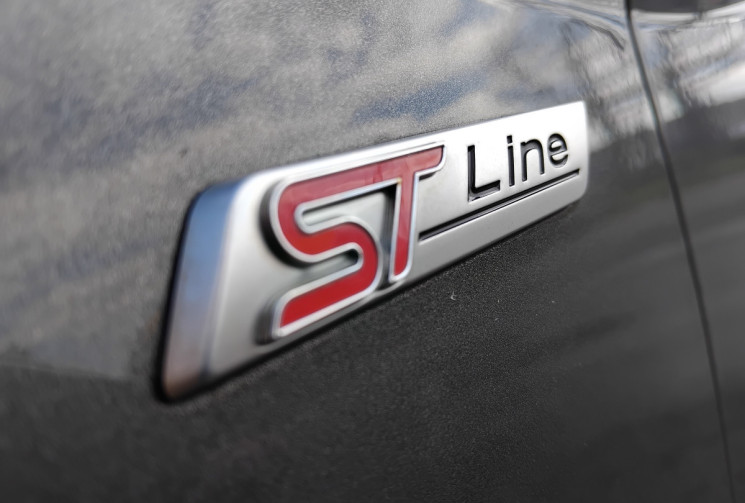 Ford Focus SW 1.5 TDCi 120 ch Stop&Start ST Line PowerShift - GPS - sièges chauffants -