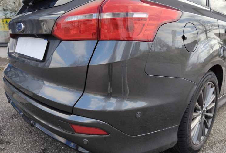 Ford Focus SW 1.5 TDCi 120 ch Stop&Start ST Line PowerShift - GPS - sièges chauffants -
