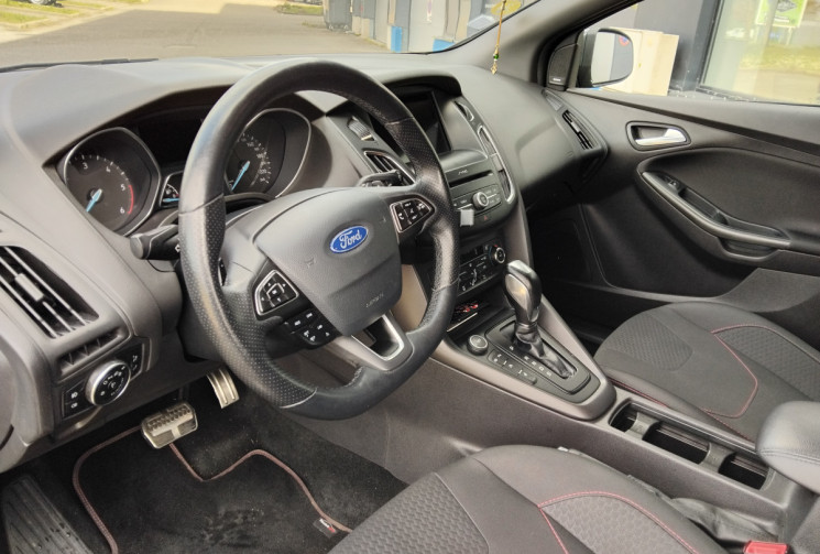 Ford Focus SW 1.5 TDCi 120 ch Stop&Start ST Line PowerShift - GPS - sièges chauffants -