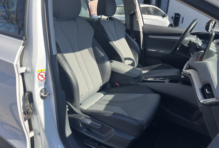Skoda Enyaq IV 60 180CH / BON ETAT