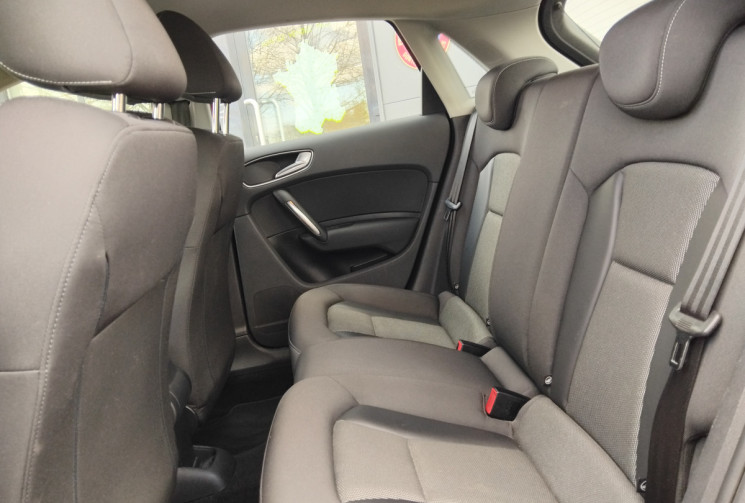 Audi A1 SPORTBACK 1.4 tfsi Ultra S-Line 125 CV - GPS - Sièges chauffants - 