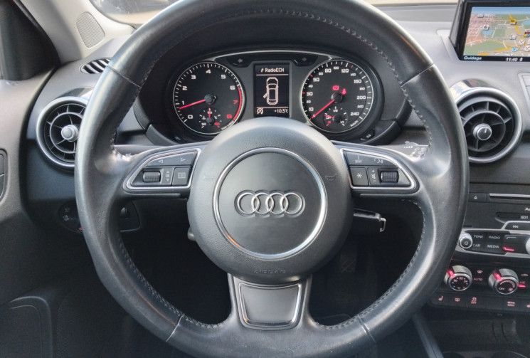 Audi A1 SPORTBACK 1.4 tfsi Ultra S-Line 125 CV - GPS - Sièges chauffants - 