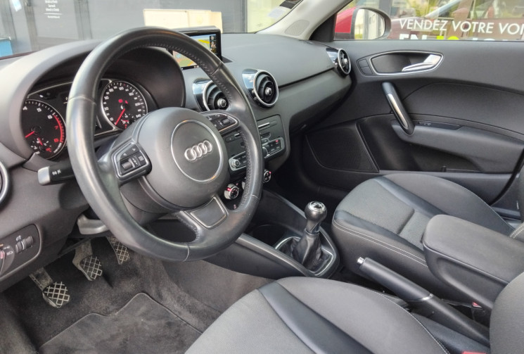 Audi A1 SPORTBACK 1.4 tfsi Ultra S-Line 125 CV - GPS - Sièges chauffants - 