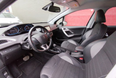 Peugeot 2008 1.5 BlueHDi 120 S&S Allure Business EAT6