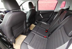 Peugeot 2008 1.5 BlueHDi 120 S&S Allure Business EAT6