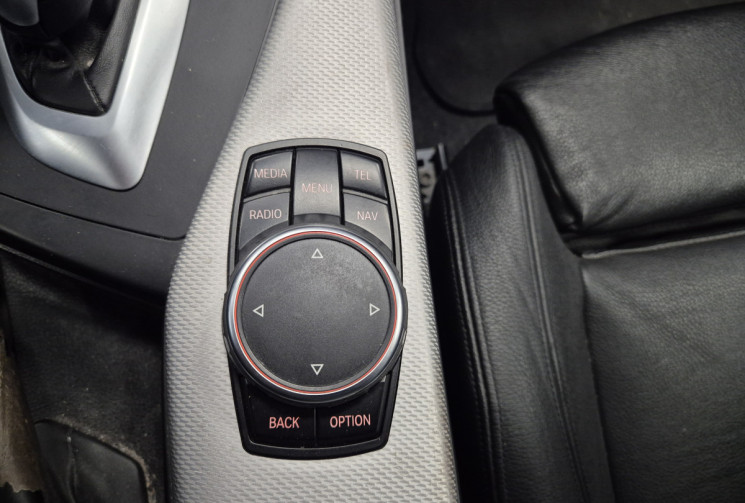 BMW Série 1 120D 190 X DRIVE M SPORT