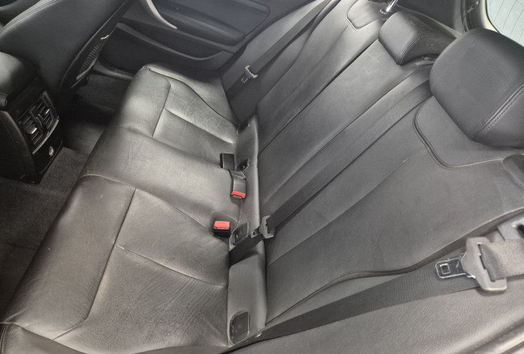BMW Série 1 120D 190 X DRIVE M SPORT