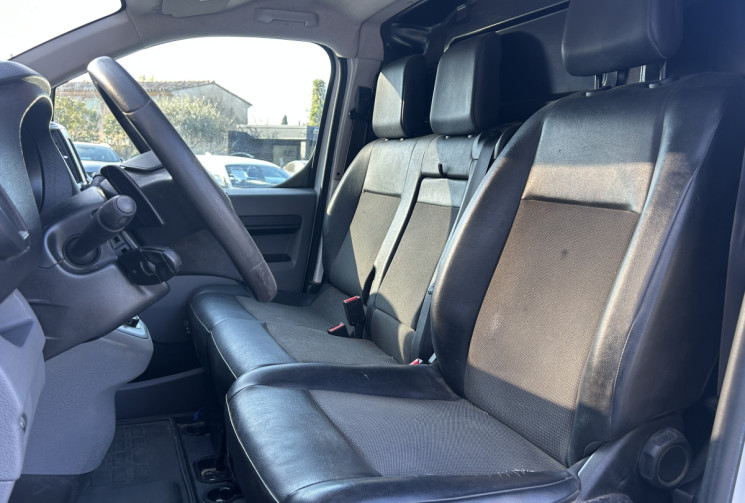 Citroën JUMPY III 2.0 BlueHDi Driver Fourgon moyen EAT8 145 1°main / Tva récupérable