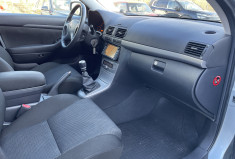 Toyota AVENSIS  D-4D 126 CH Linéa Techno 5p* 91000 km* 1E Main
