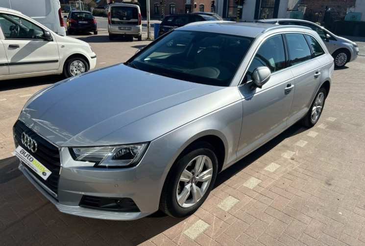 Audi A4 Avant G-TRON S-TRONIC 2.0 TFSI 170 CV AMBITION ESS/GAZ NATUREL 