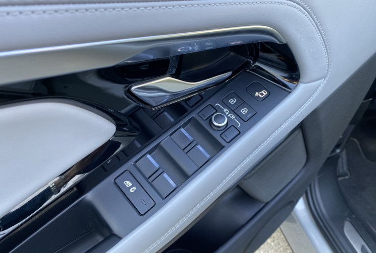 Land-Rover Range Rover Evoque II P300e 1.5  309 CV PHEV AWD BVA8 AUTOBIOGRAPHY