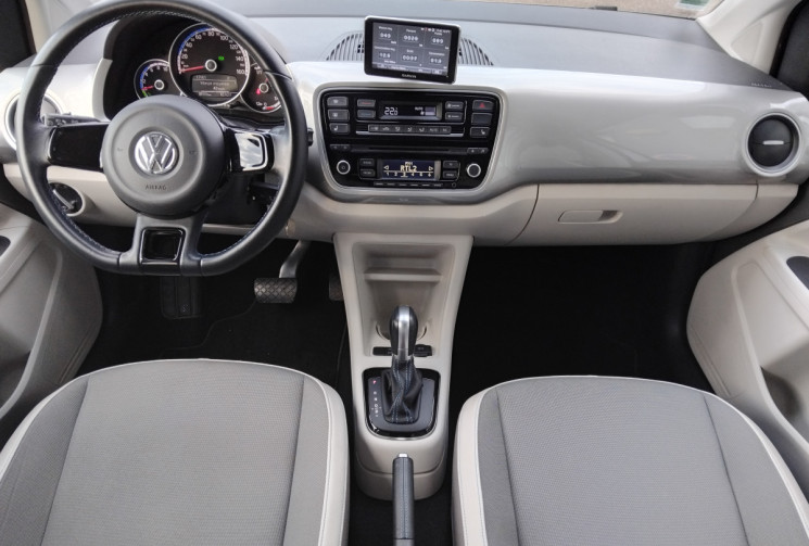 Volkswagen UP!  82 Cv 16 Kw BVA 5 portes