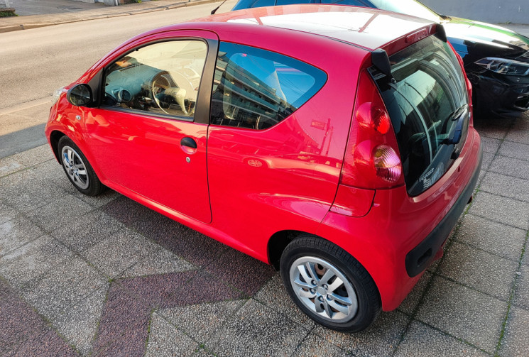 Peugeot 107 3 Portes 1.0 68 cv