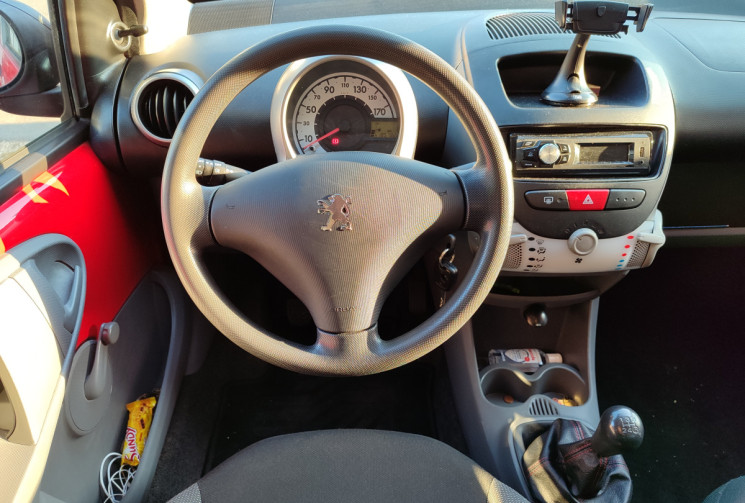 Peugeot 107 3 Portes 1.0 68 cv