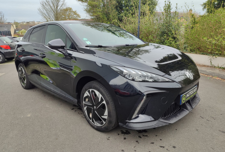 MG MG4 Luxury 204ch 