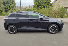 MG MG4 Luxury 204ch 