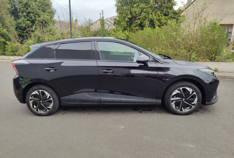 MG MG4 Luxury 204ch 