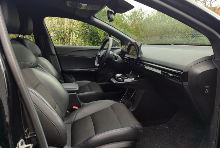 MG MG4 Luxury 204ch 