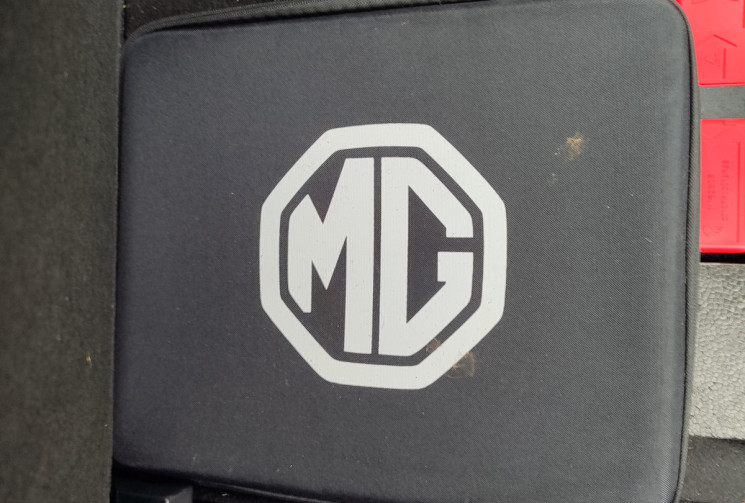 MG MG4 Luxury 204ch 