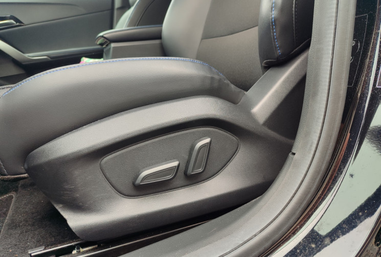 MG MG4 Luxury 204ch 64Kwh