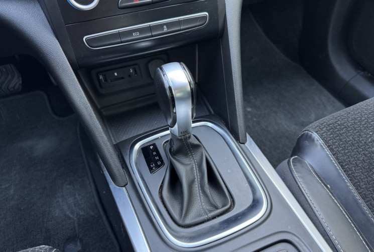 Renault Megane lV ( 4 ) 1.2 TCE 130 INTENS EDC * ENTRETIEN SUIVI * MOTEUR A CHAINE * GARANTIE 6 MOIS