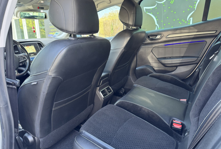 Renault Megane lV ( 4 ) 1.2 TCE 130 INTENS EDC * ENTRETIEN SUIVI * MOTEUR A CHAINE * GARANTIE 6 MOIS