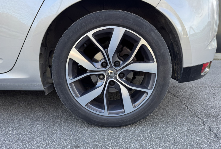 Renault Megane lV ( 4 ) 1.2 TCE 130 INTENS EDC * ENTRETIEN SUIVI * MOTEUR A CHAINE * GARANTIE 6 MOIS