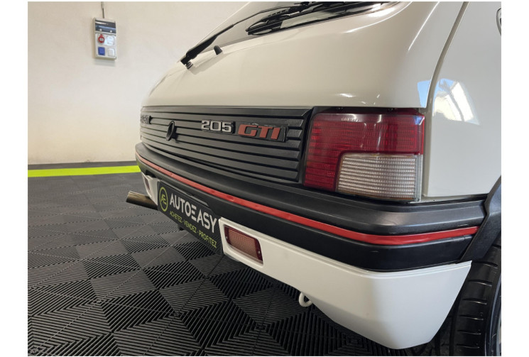 Peugeot 205 GTI 1.6 115 ch / Garantie 12 Mois