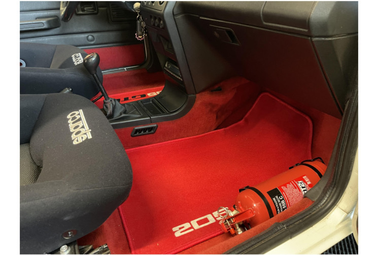Peugeot 205 GTI 1.6 115 ch / Garantie 12 Mois