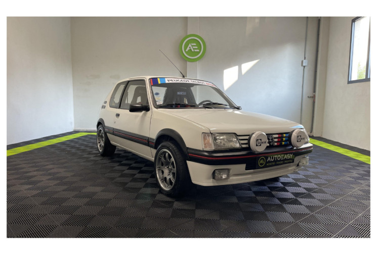 Peugeot 205 GTI 1.6 115 ch / Garantie 12 Mois