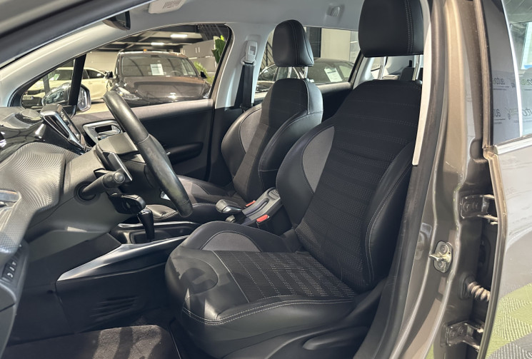 Peugeot 2008 1.2 e-VTi Allure ETG5 82 CH DISTRIBUTION NEUVE