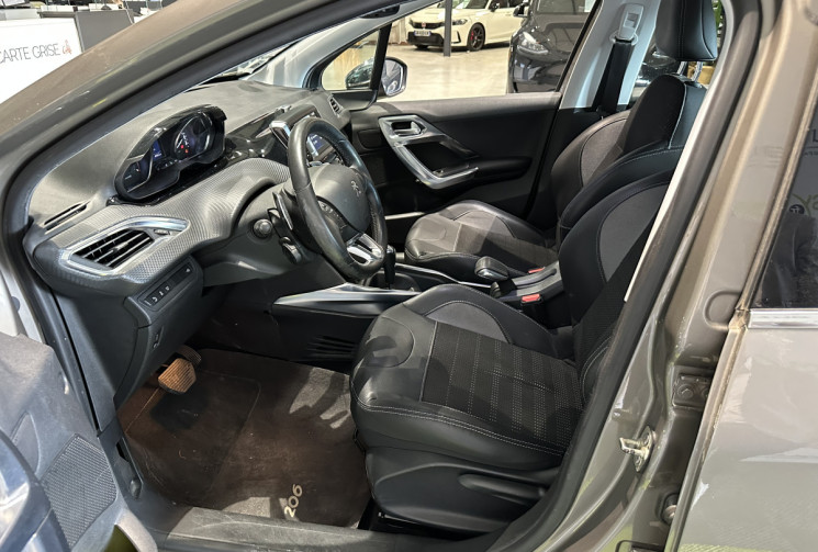 Peugeot 2008 1.2 e-VTi Allure ETG5 82 CH DISTRIBUTION NEUVE
