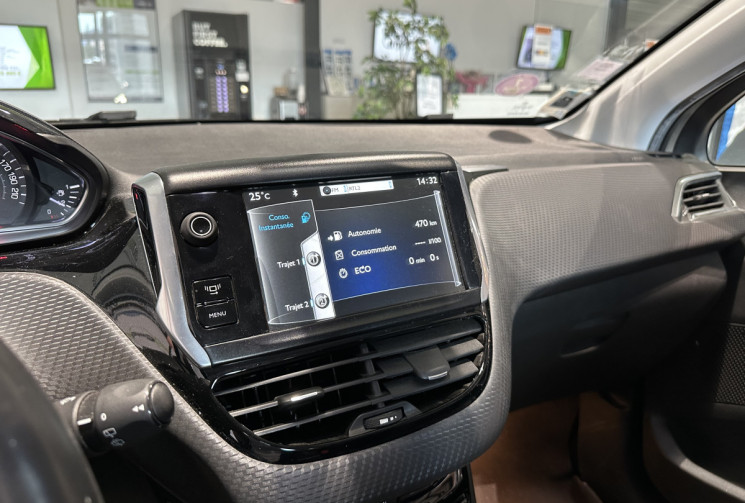 Peugeot 2008 1.2 e-VTi Allure ETG5 82 CH DISTRIBUTION NEUVE