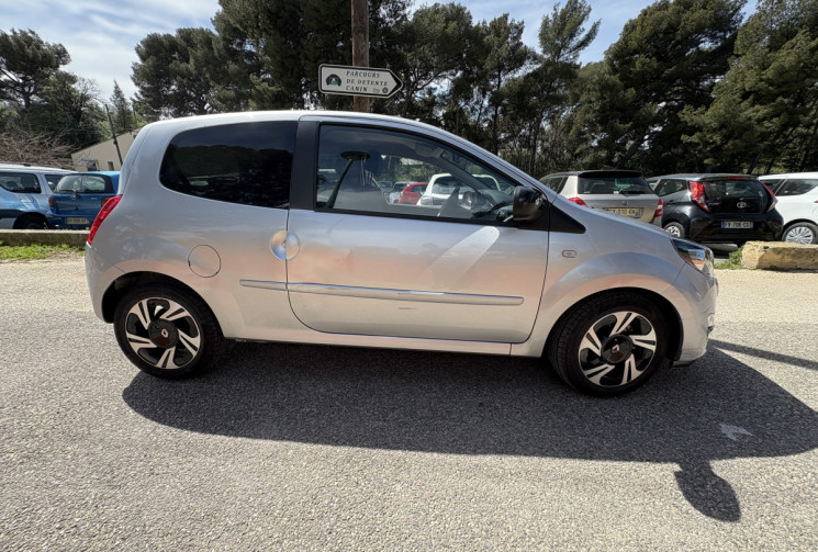 Renault Twingo 1.2 LEV 16v 75 ch Intens CLIM/RADAR AR / Bluetooth 