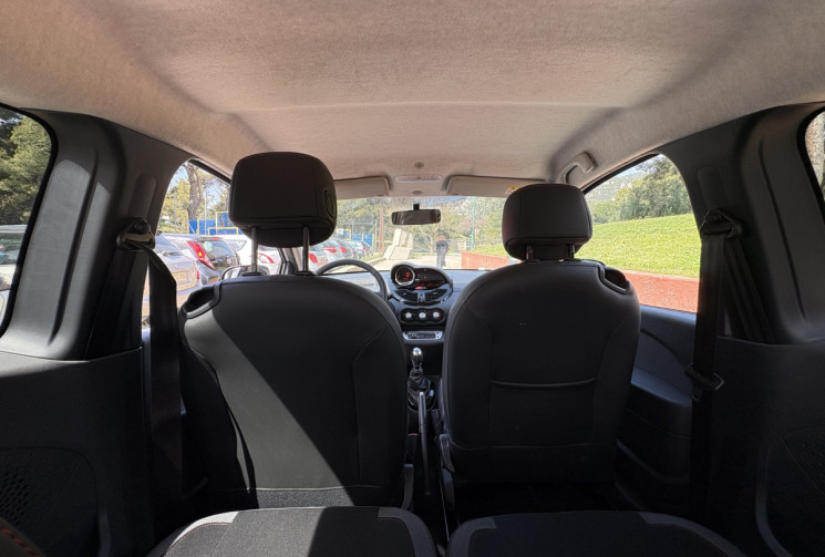 Renault Twingo 1.2 LEV 16v 75 ch Intens CLIM/RADAR AR / Bluetooth 