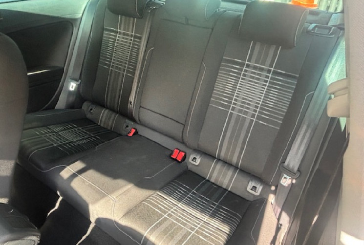 Volkswagen Golf VII lounge 1.6 TDI 16V Blue Motion 110cv / SIEGE CHAUFFANT / JANTES ALU / DETECTEUR 