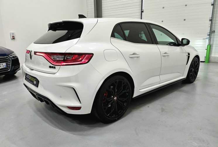 Renault Megane 4 rs 280 cv bva / ja 19 / rs monitor / origine france