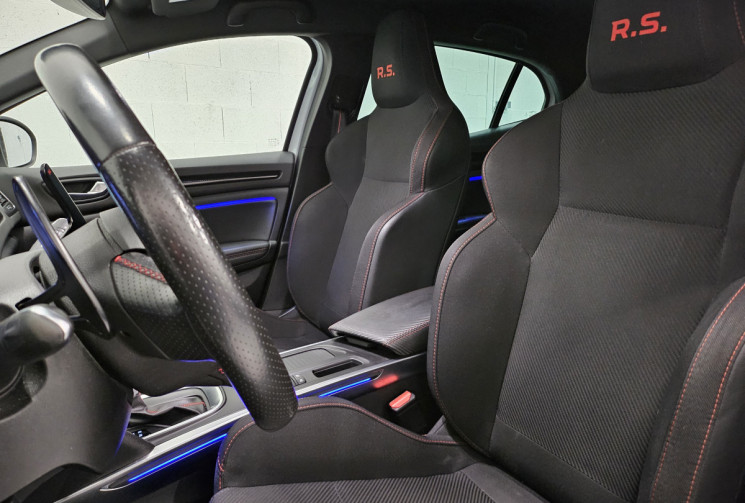 Renault Megane 4 rs 280 cv bva / ja 19 / rs monitor / origine france