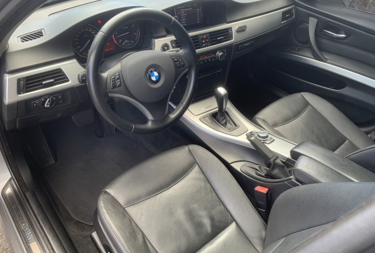 BMW Série 3  BMW SERIE 3 330D 245cv LUXE