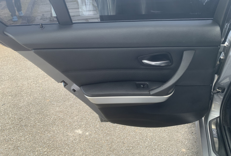 BMW Série 3  BMW SERIE 3 330D 245cv LUXE