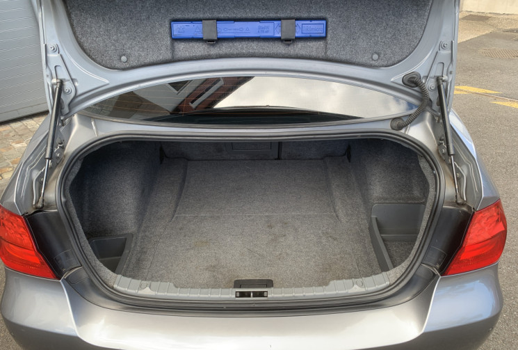 BMW Série 3  BMW SERIE 3 330D 245cv LUXE