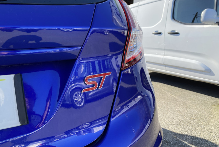 Ford Fiesta IV 1.6 EcoBoost 182 CV ST 3p