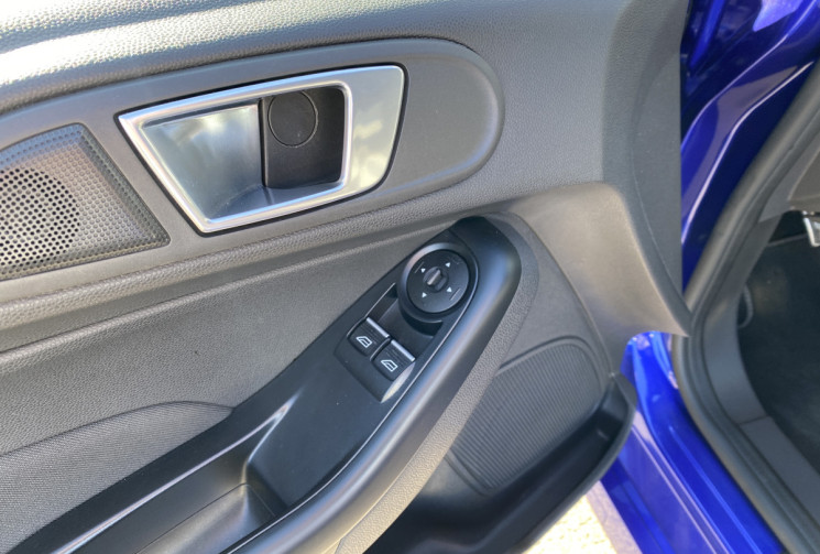 Ford Fiesta IV 1.6 EcoBoost 182 CV ST 3p
